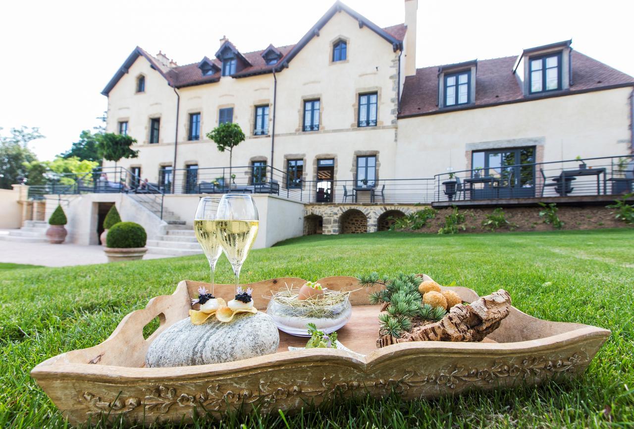 Domaine de Rymska - Relais&Châteaux Saint-Jean-de-Trezy Exterior foto